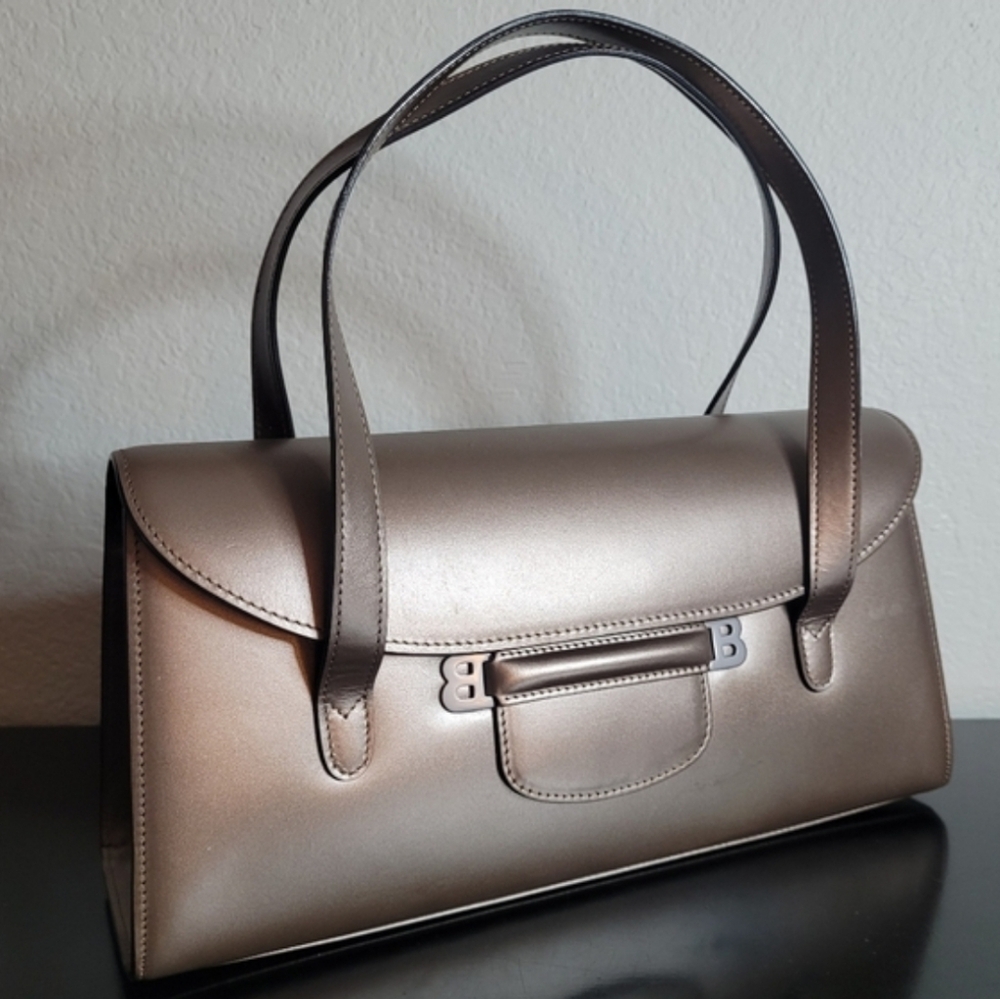 VINTAGE BALLY VESPER SHOULDER BAG WITH COA - Picture 3 of 15